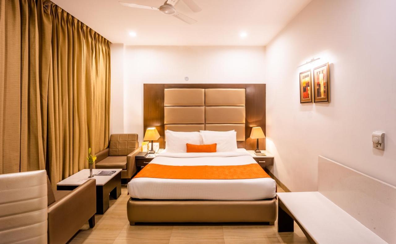 Hotel Shanti Palace Mahipalpur Nueva Delhi Exterior foto